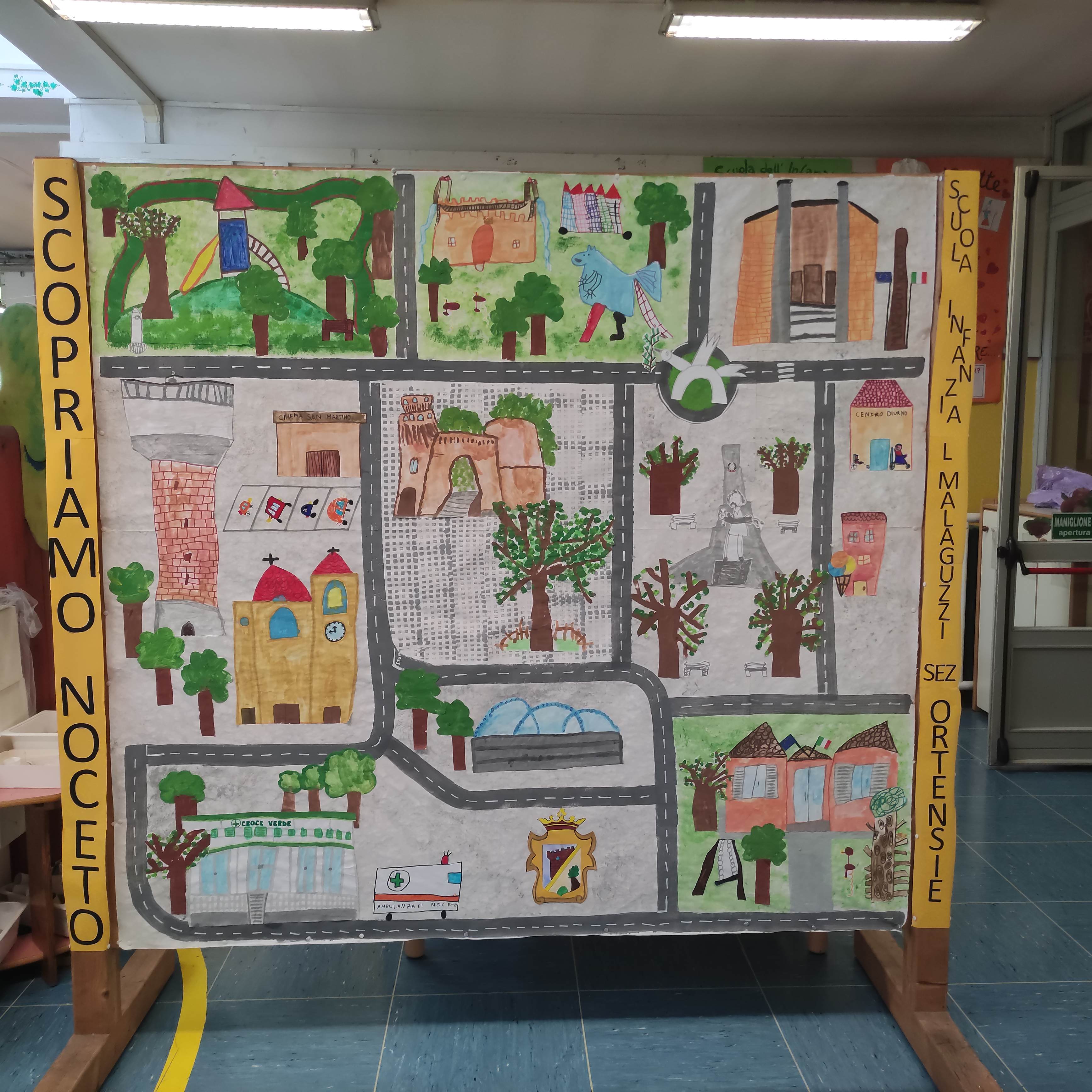 Plancia espositiva con la mappa realizzata dai bambini